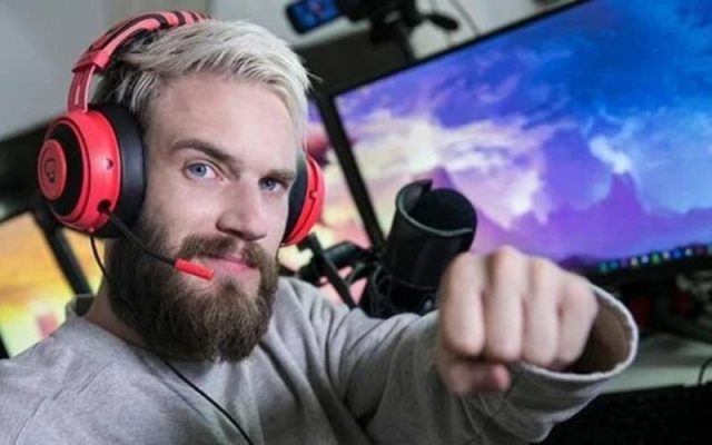 Giải mã dòng tiền: Streamer kiếm hàng triệu đô từ Twitch và YouTube như thế nào?