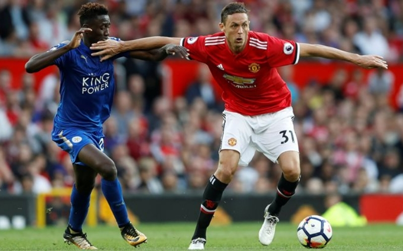 Sự tiến hóa của hậu vệ biên từ phòng ngự thuần túy sang hỗ trợ tấn công toàn diện.