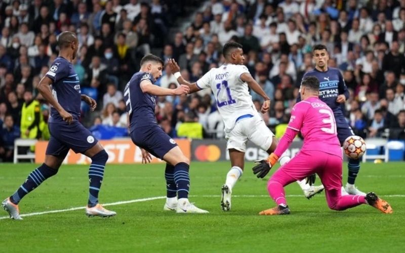 Phân tích chiến thuật Tại sao Real Madrid phản công hay