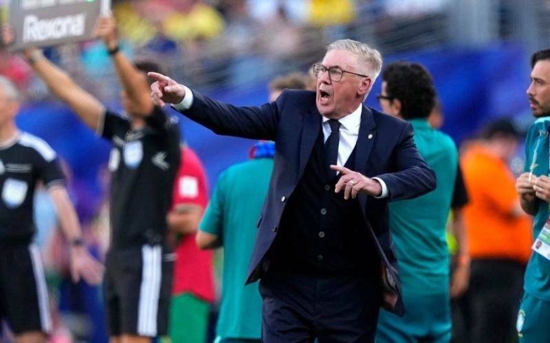 Nhà cầm quân lão làng của tuyển Brazil đối mặt với áp lực lớn World Cup 2026